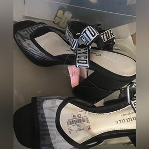 Nwt Juicy Couture platform heels